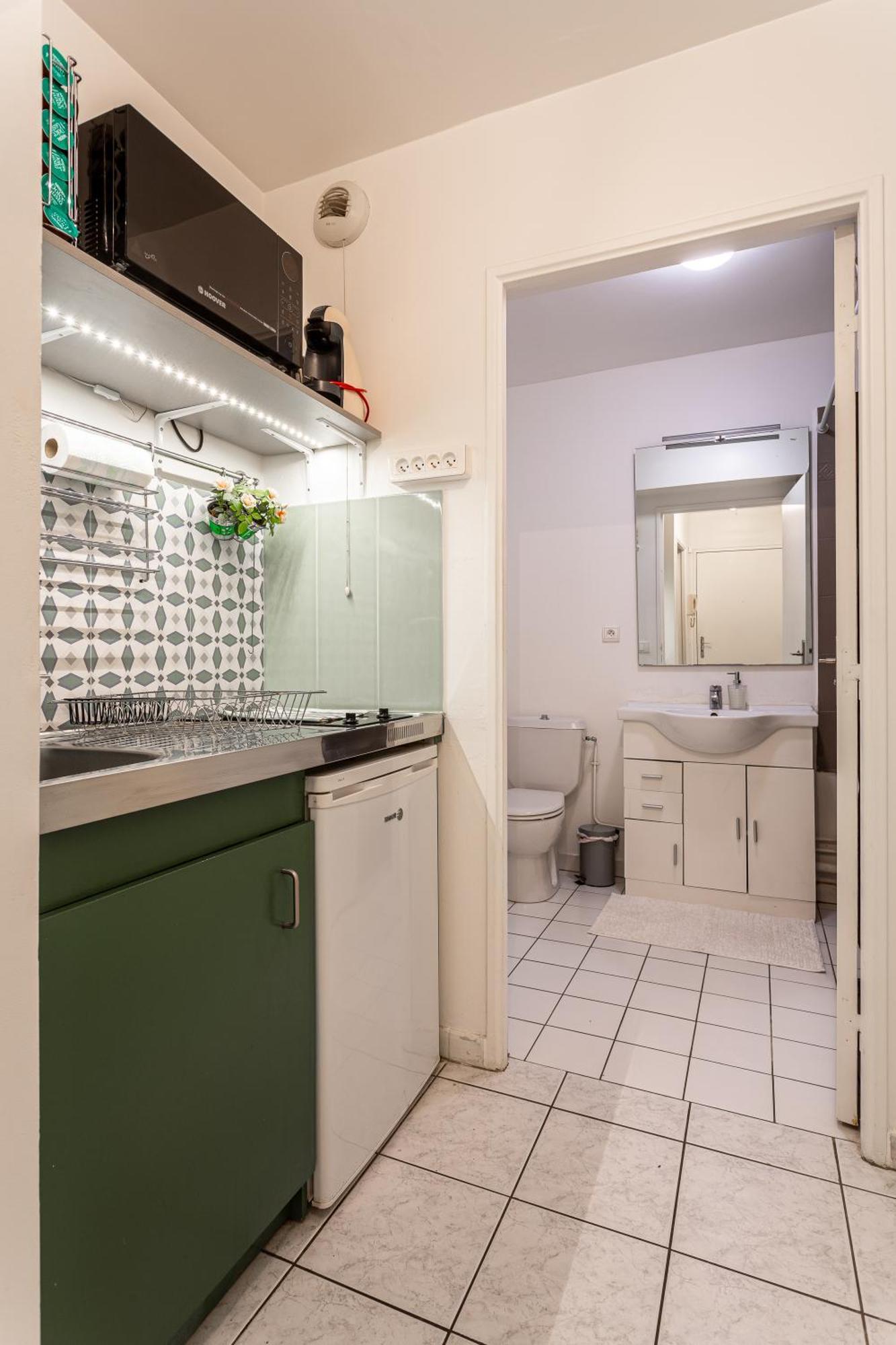 Studio Calme Et Accueillant Metro Charonne Paris Exterior photo